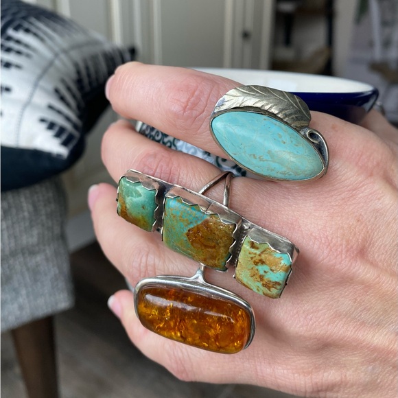 Vintage Navajo Turquoise Ring - Picture 16 of 16